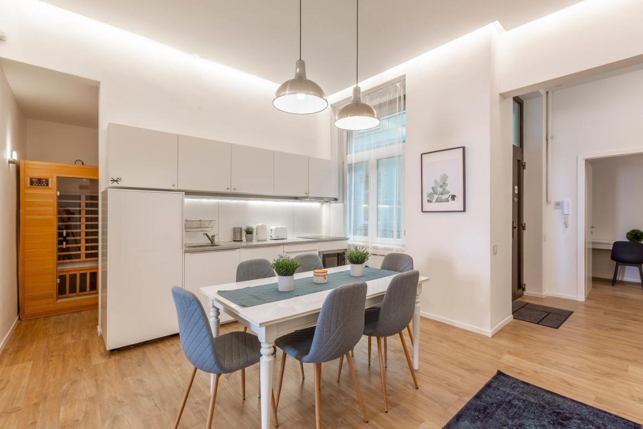 Exclusive With Sauna Next To The New York Café Hébergement de vacances Budapest